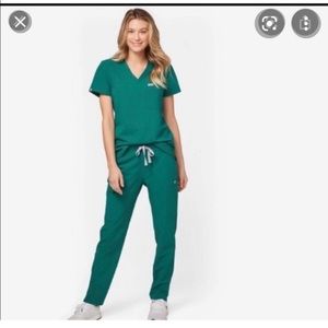 Fig scrub set size hunter green